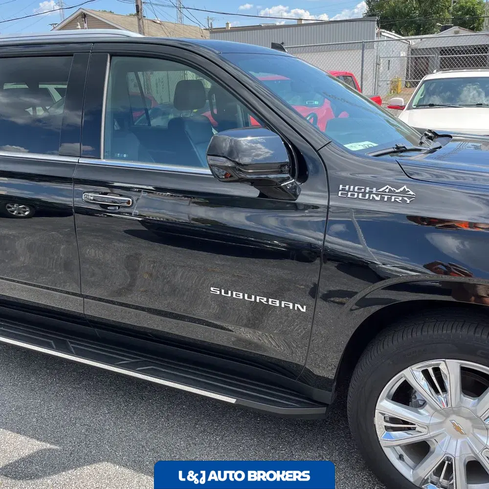 2021 Chevrolet Suburban High Country