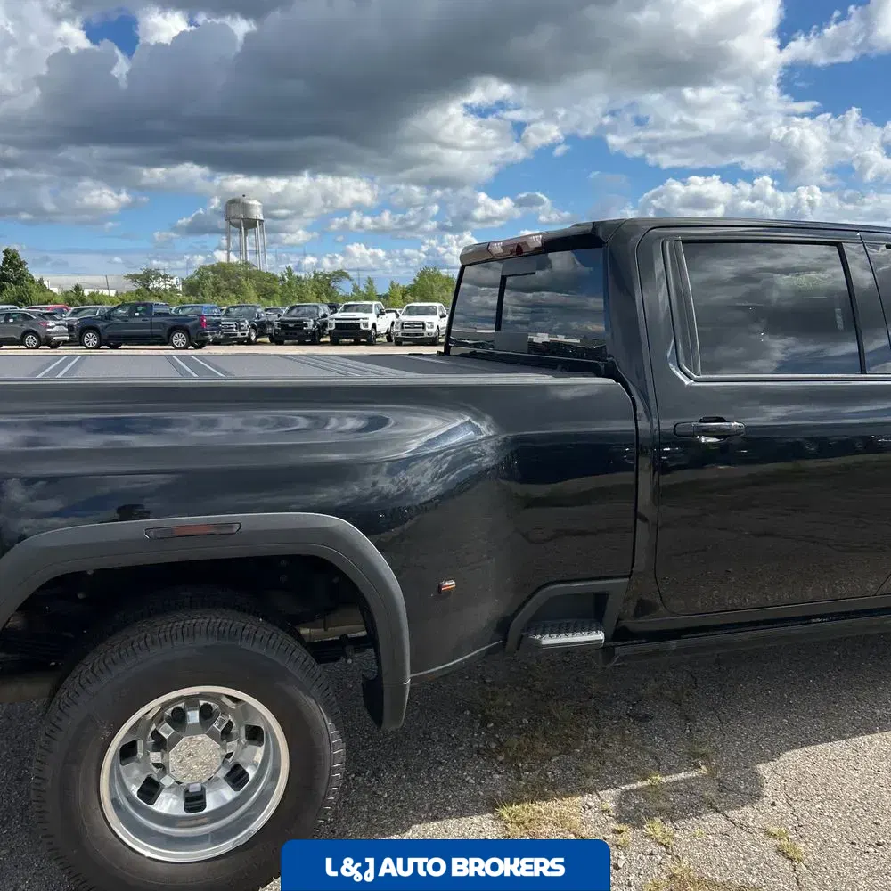 2024 GMC Sierra 3500 Denali Ultimate