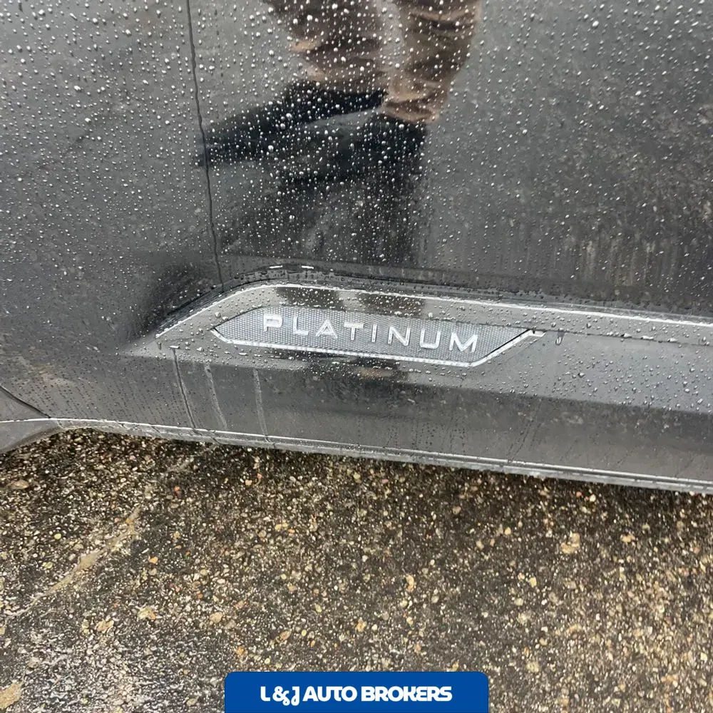 2022 Toyota Tundra Platinum