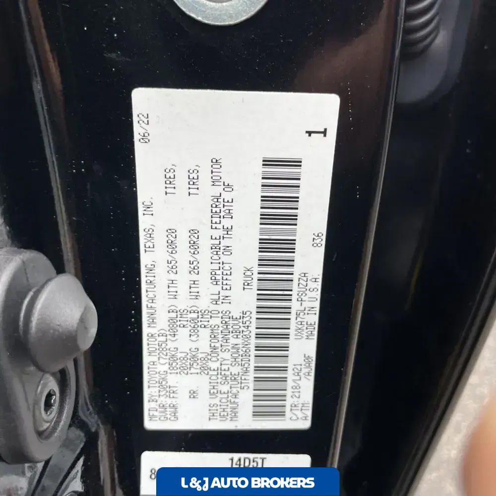 2022 Toyota Tundra Platinum