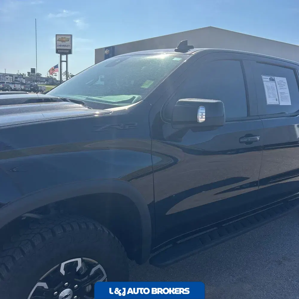 2024 Chevrolet Silverado 1500 ZR2