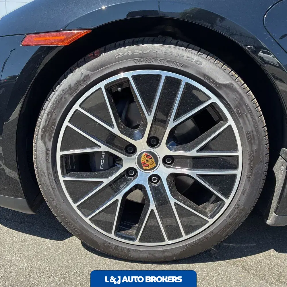 2023 Porsche Taycan Base