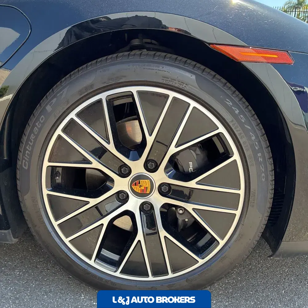 2023 Porsche Taycan Base