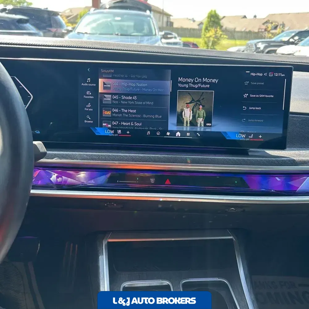 2024 BMW 7-Series 750e xDrive
