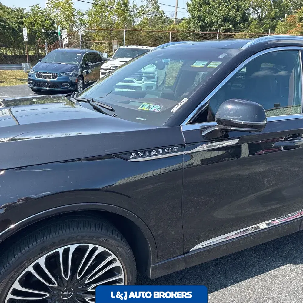 2023 Lincoln Aviator Black Label