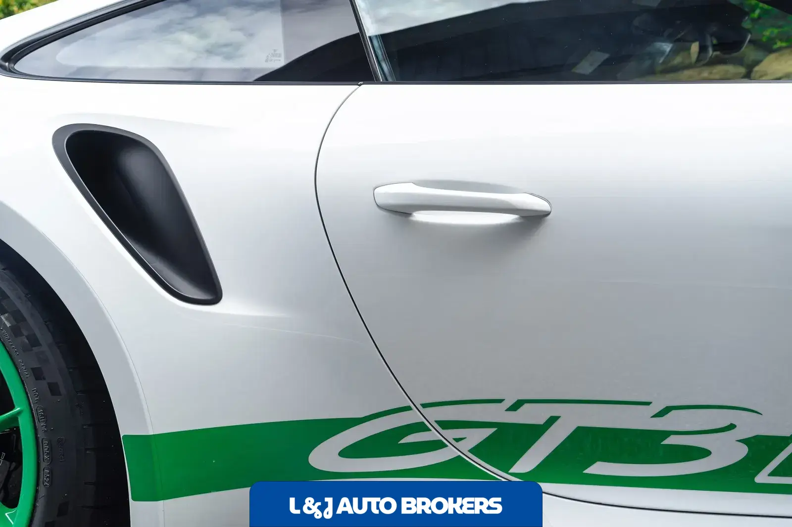 2023 Porsche 911 GT3 RS Tribute to Carrera RS Package