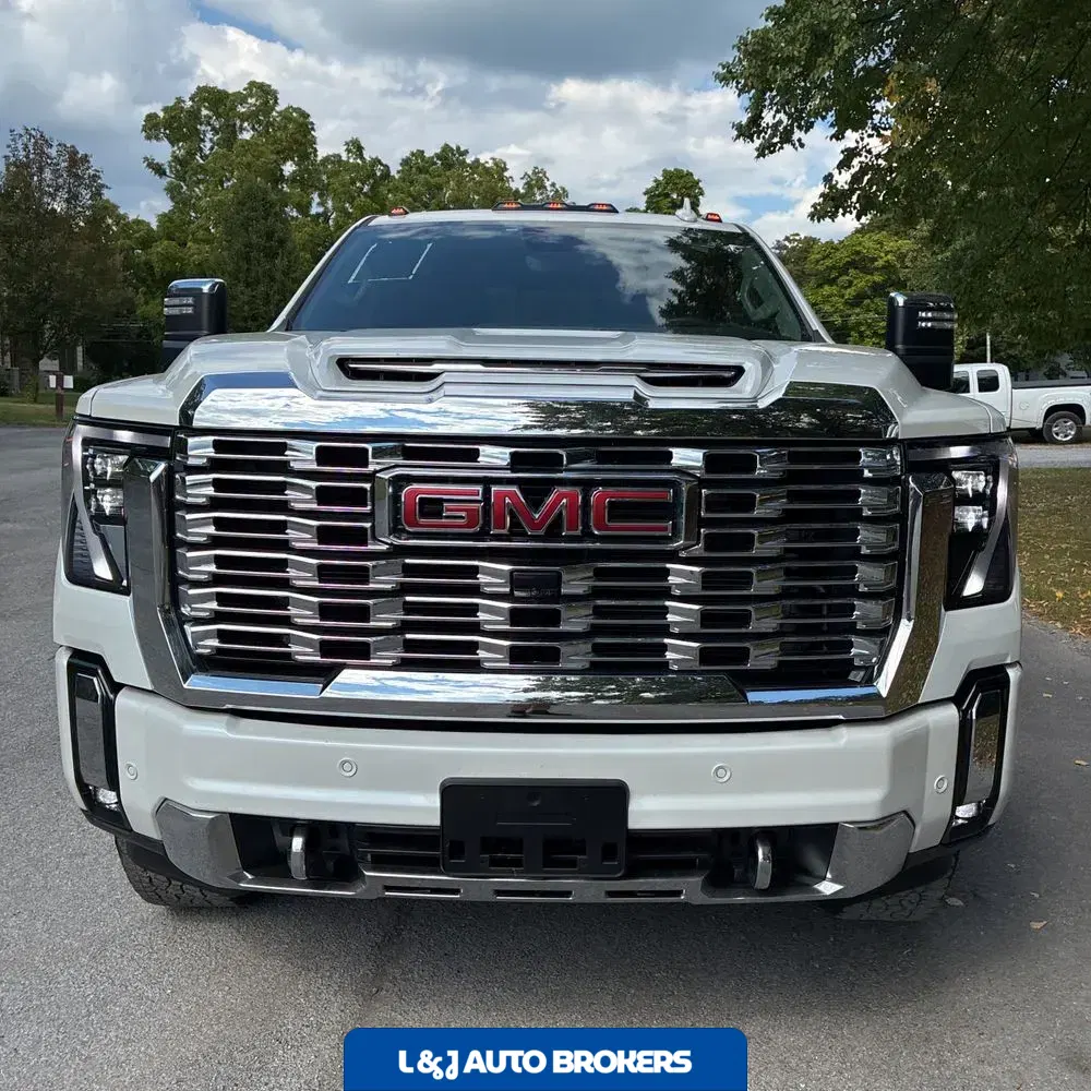 2025 GMC Sierra 2500 Denali