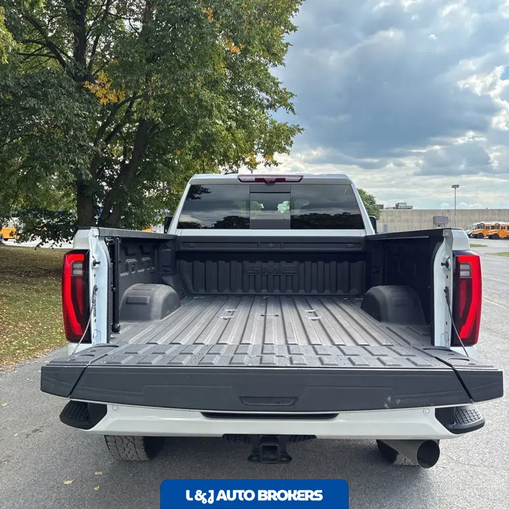 2025 GMC Sierra 2500 Denali