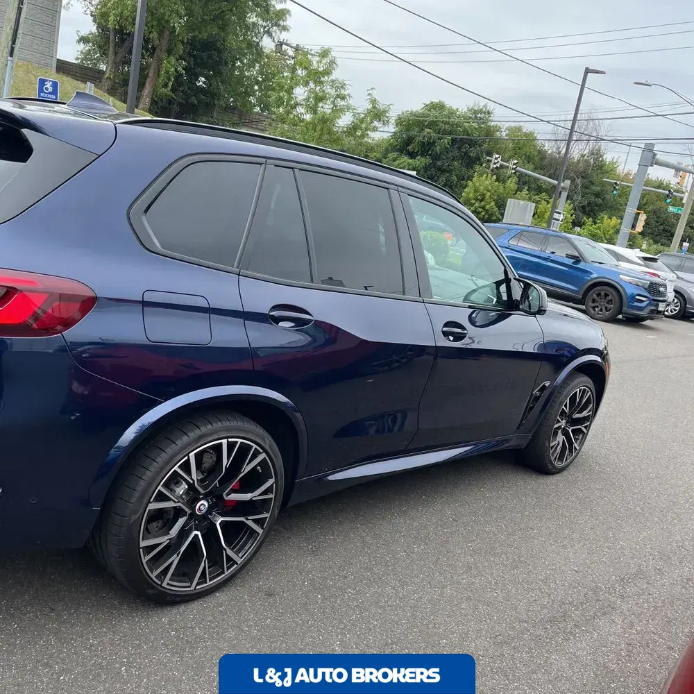 2022 BMW X5 M
