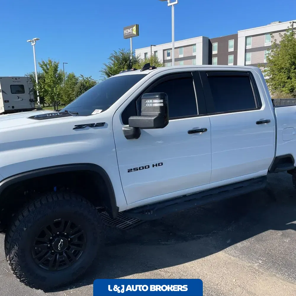 2024 Chevrolet Silverado 2500 ZR2