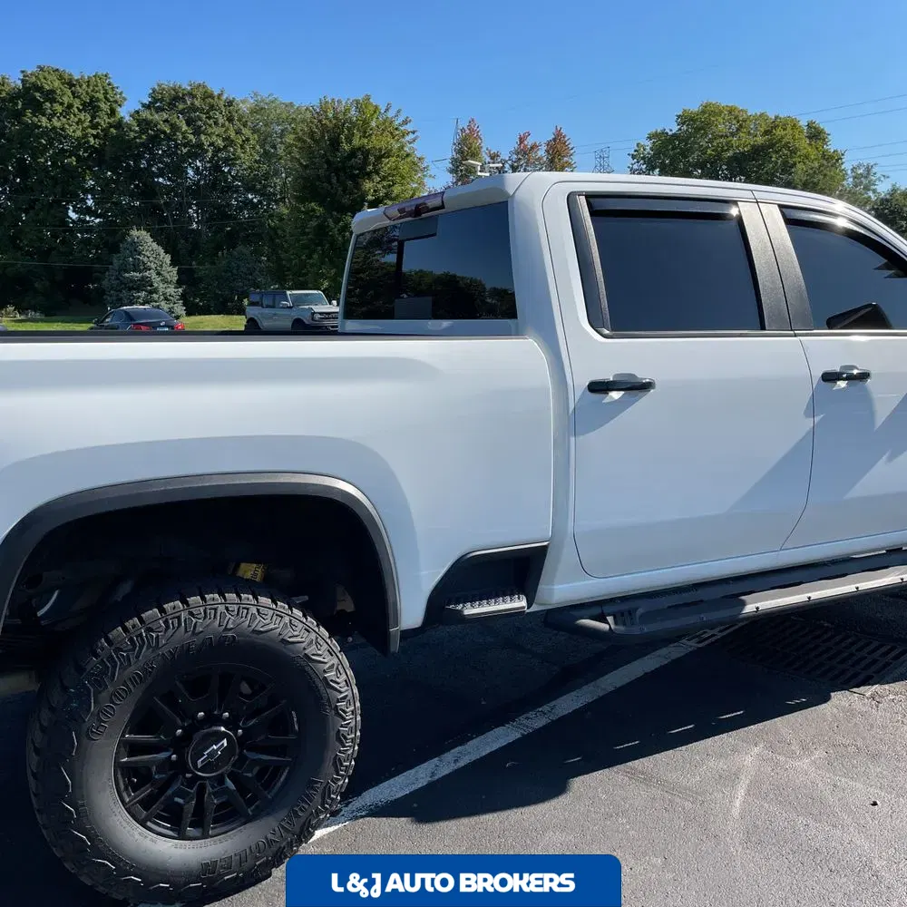 2024 Chevrolet Silverado 2500 ZR2