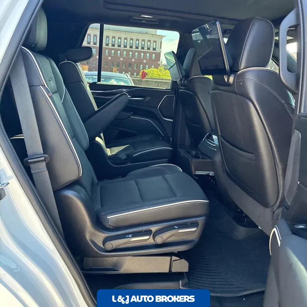 2023 Cadillac Escalade Premium Luxury