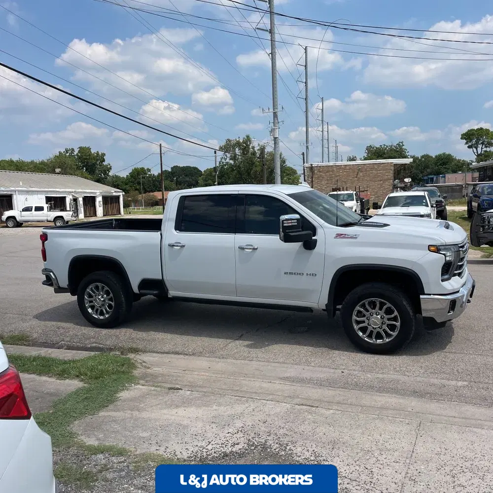 2024 Chevrolet Silverado 2500HD LTZ
