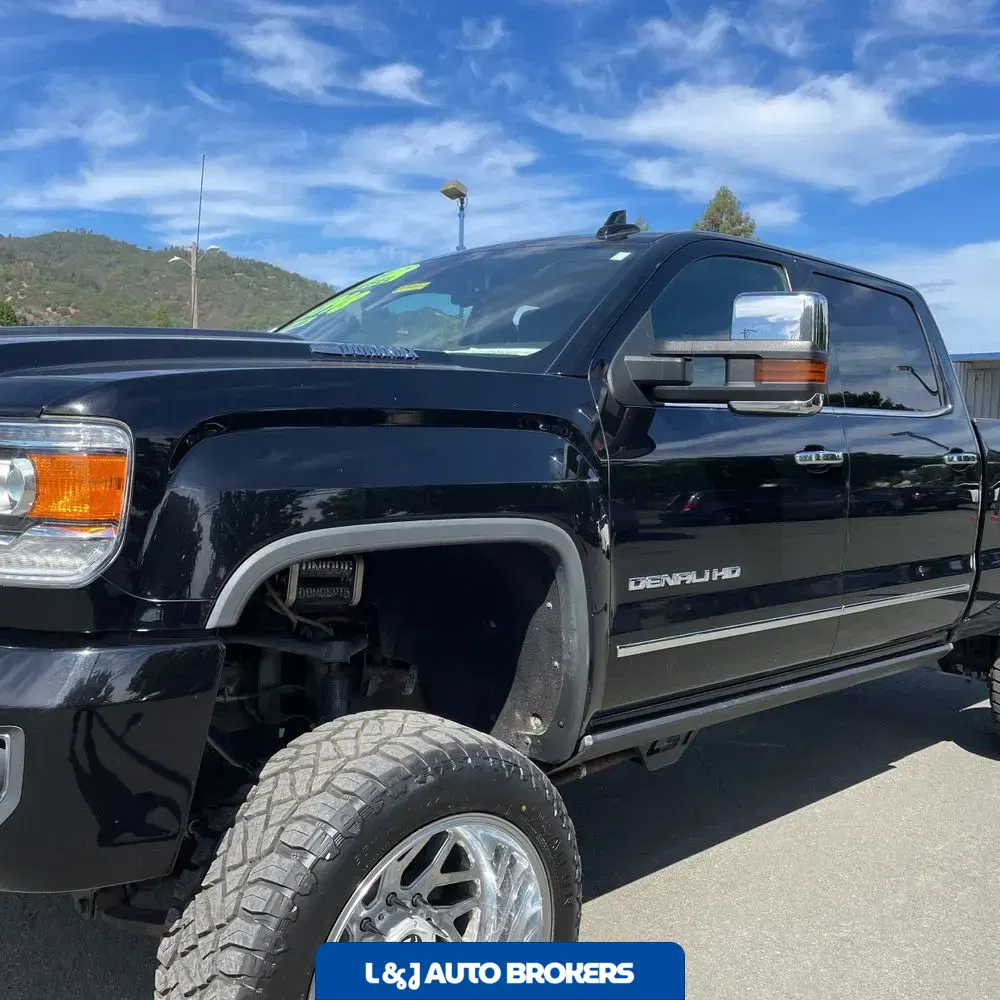 2017 GMC Sierra 2500HD Denali