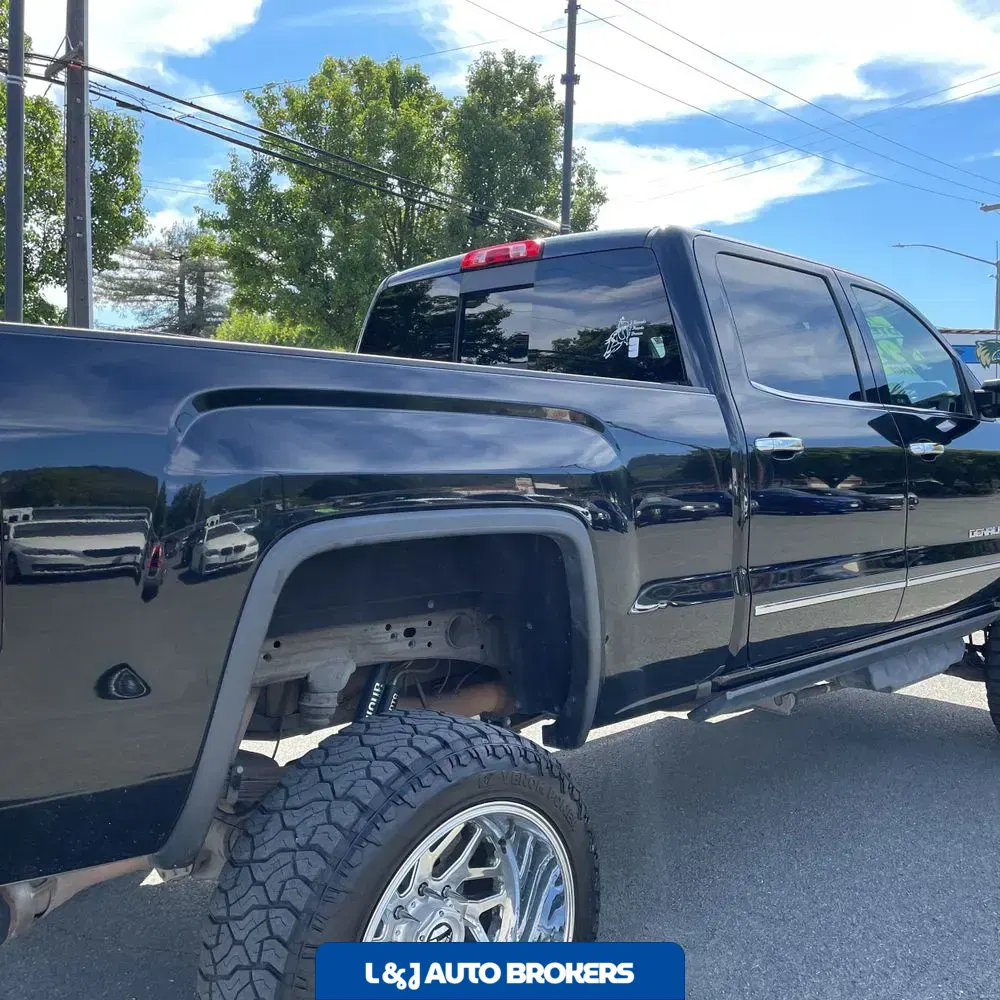 2017 GMC Sierra 2500HD Denali