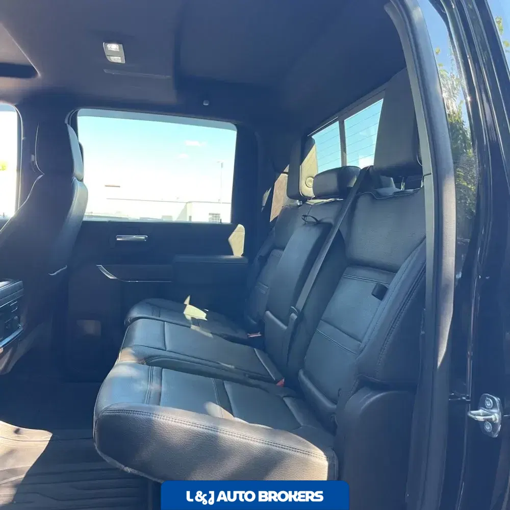 2023 GMC Sierra 2500HD Denali