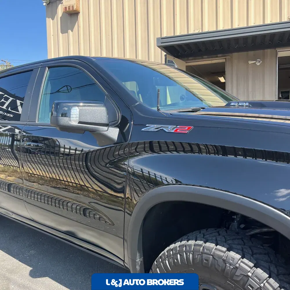 2023 Chevrolet Silverado 1500 ZR2