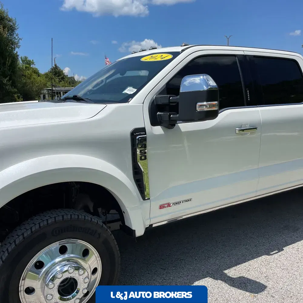 2024 Ford F-450 Super Duty Limited