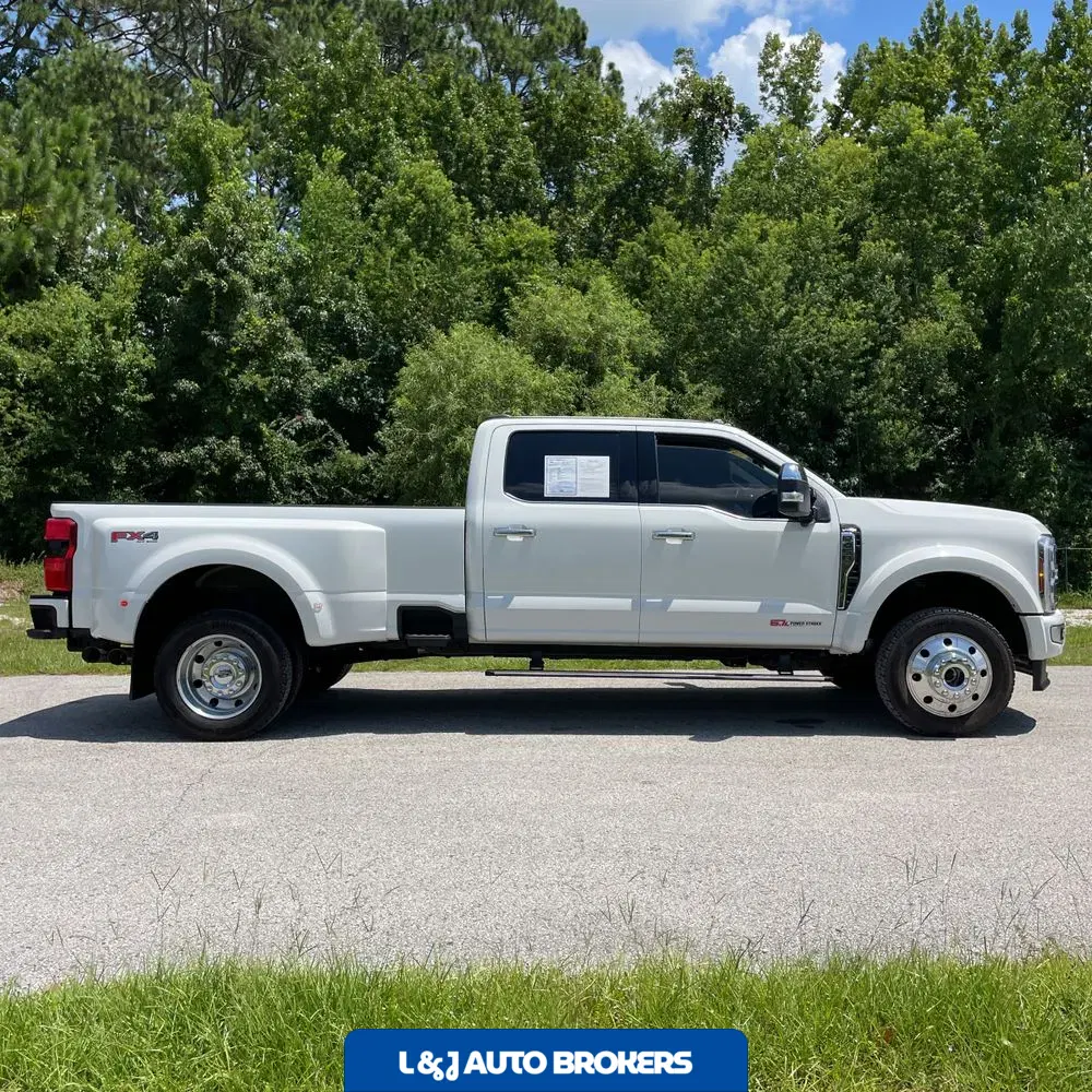 2024 Ford F-450 Super Duty Limited