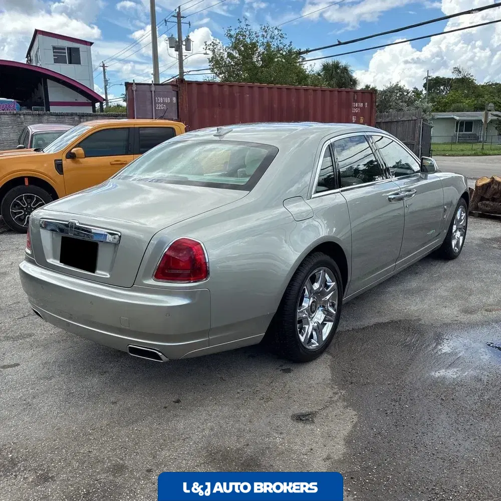 2012 Rolls Royce Ghost Base