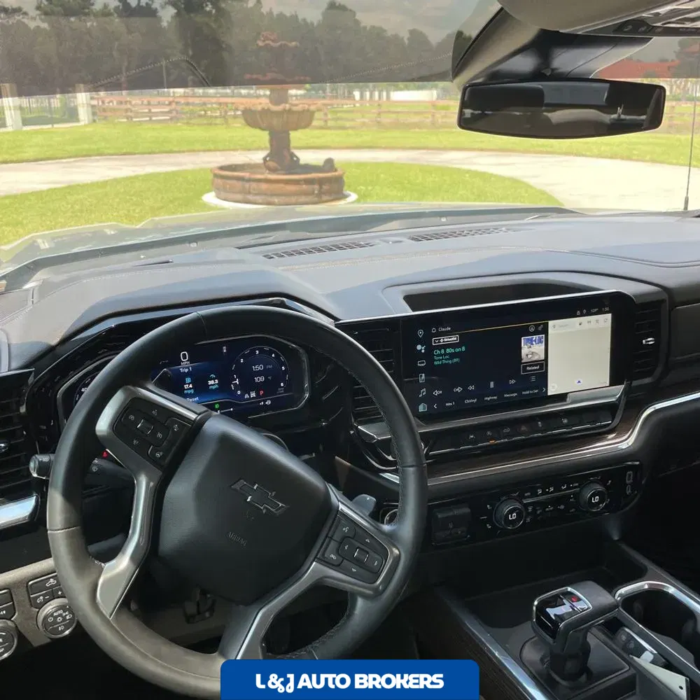 2024 Chevrolet Silverado 1500 RST