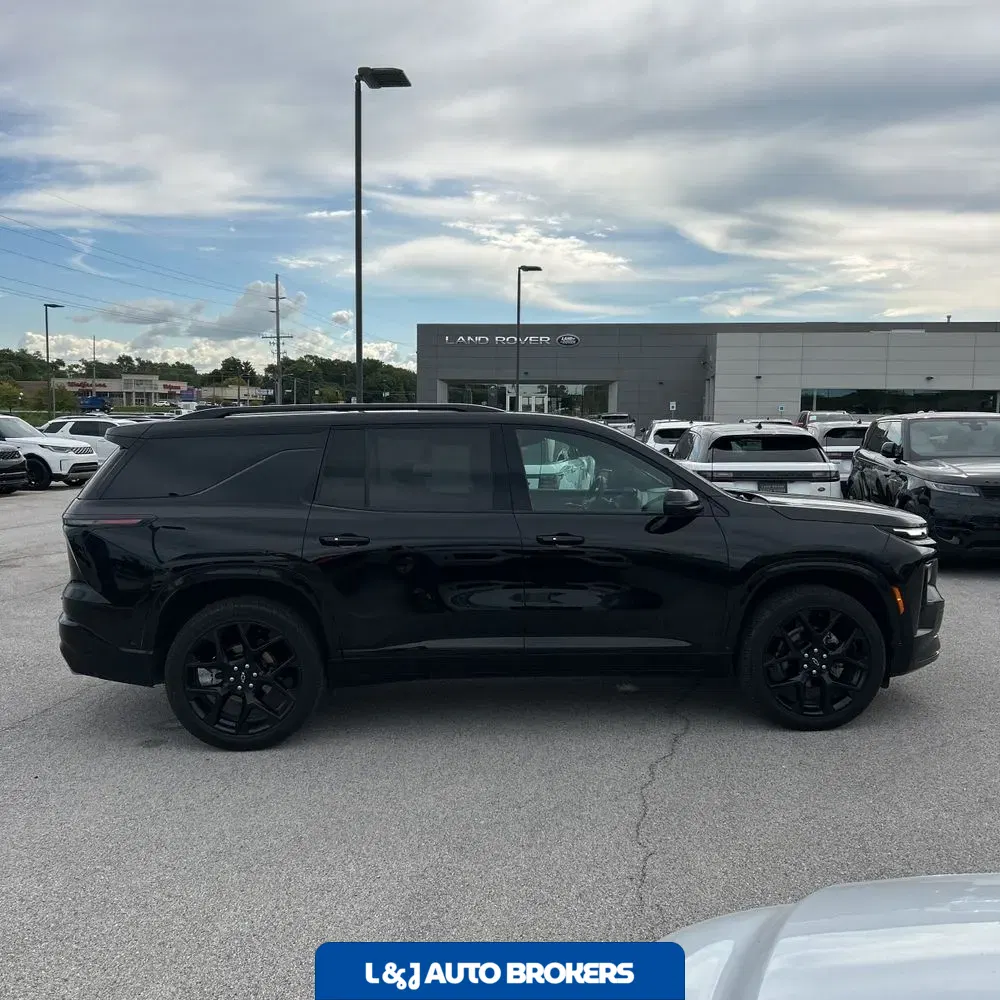 2024 Chevrolet Traverse RS