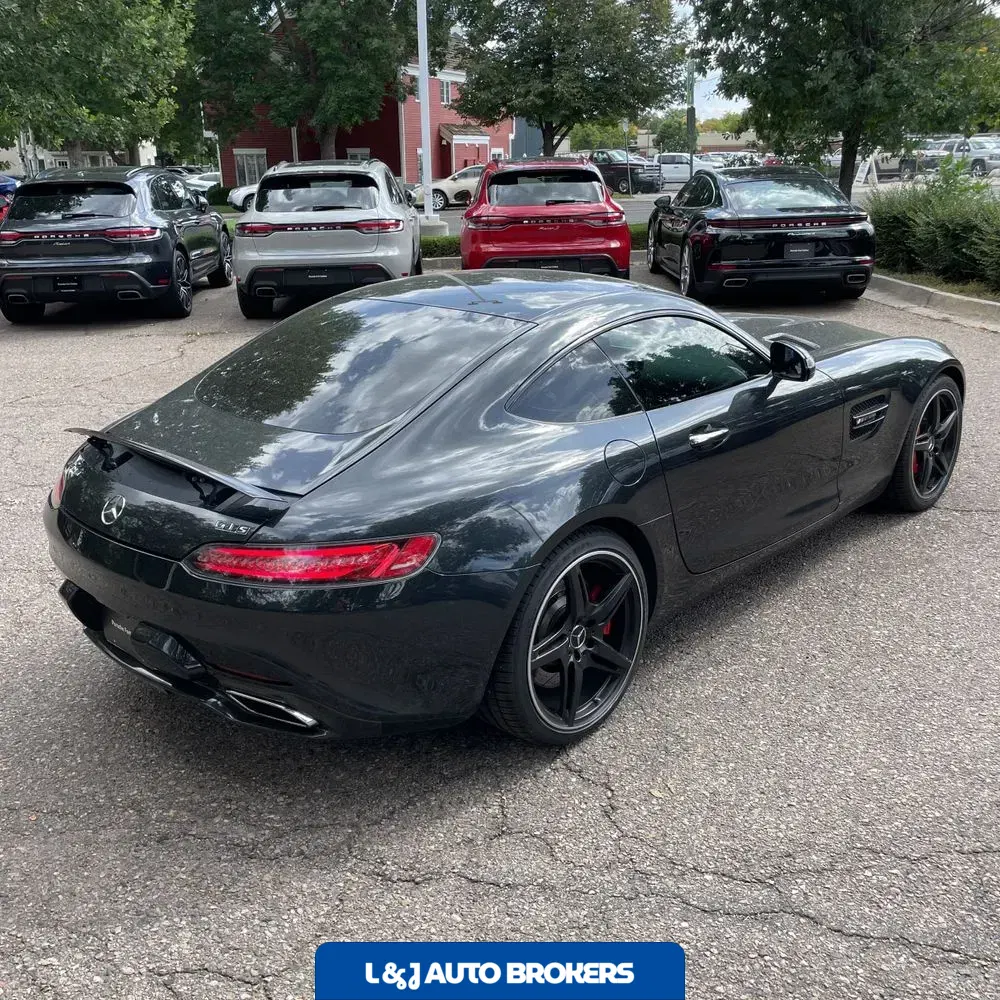 2016 Mercedes-Benz AMG GT S
