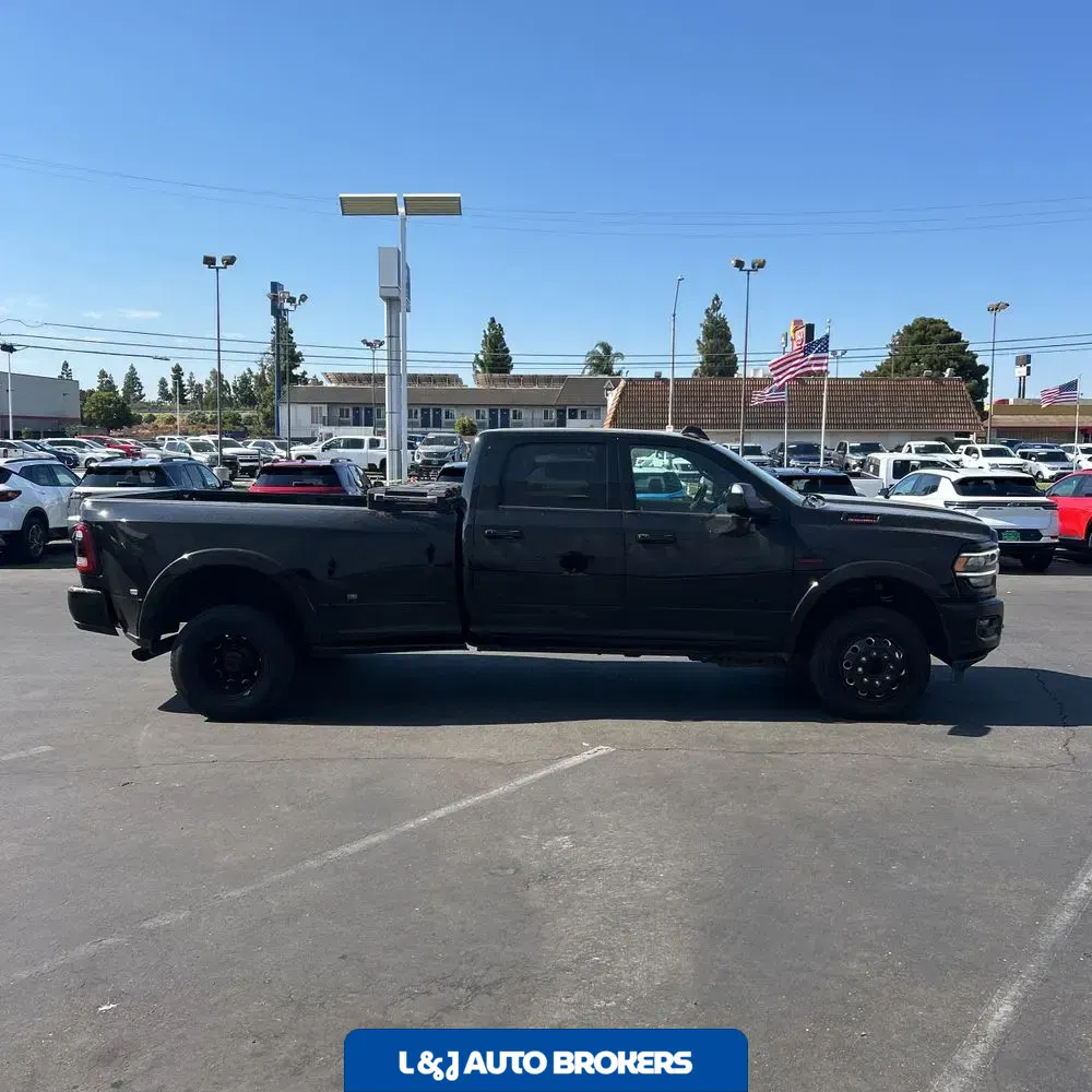 2020 Ram 3500 Laramie
