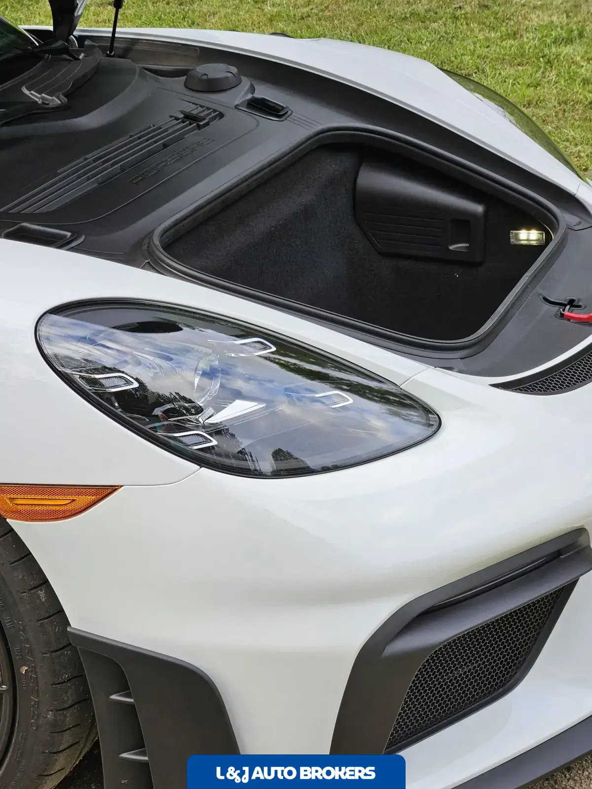 2024 Porsche 718 Spyder RS Weissach