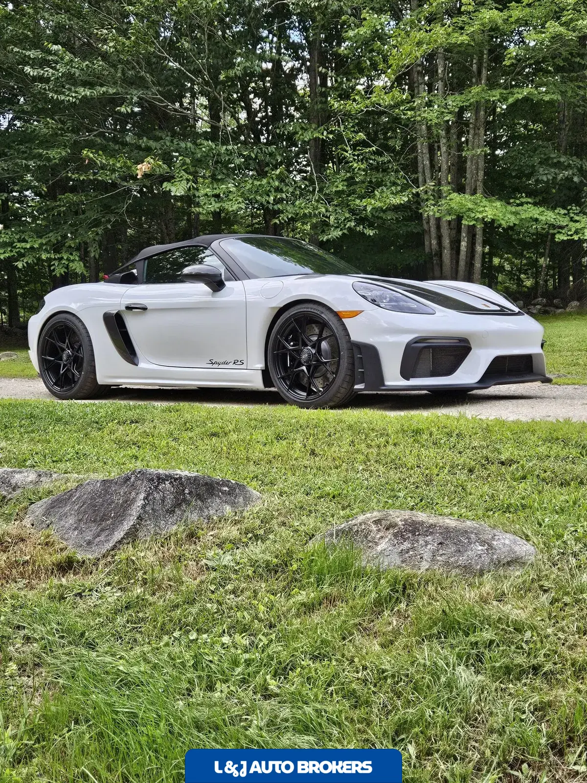 2024 Porsche 718 Spyder RS Weissach