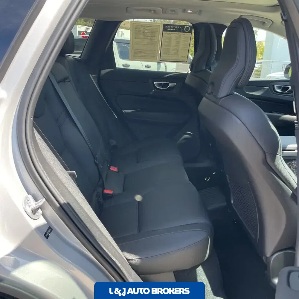 2024 Volvo XC60 T8 - Plus PHEV