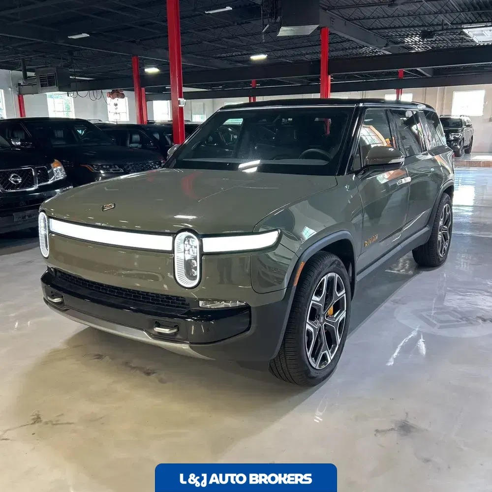 2022 Rivian R1S Launch Edition
