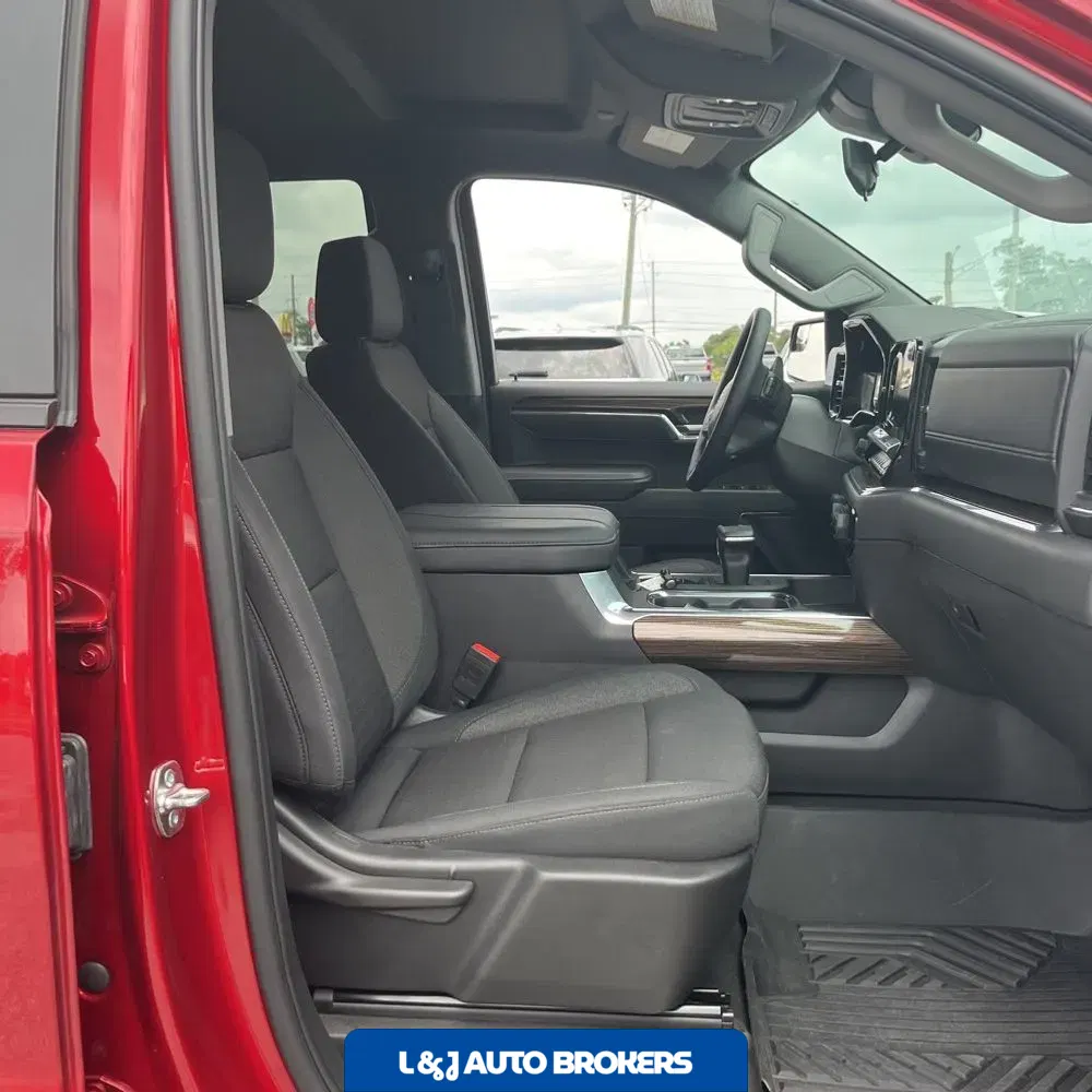 2025 Chevrolet Silverado 1500 LT Trail Boss