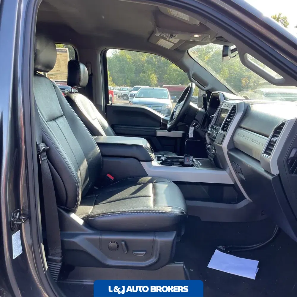 2020 Ford F-350 Super Duty Lariat