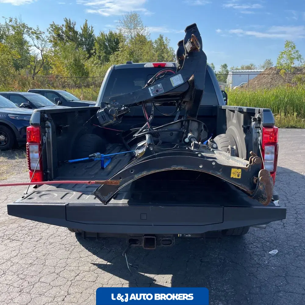 2020 Ford F-350 Super Duty Lariat