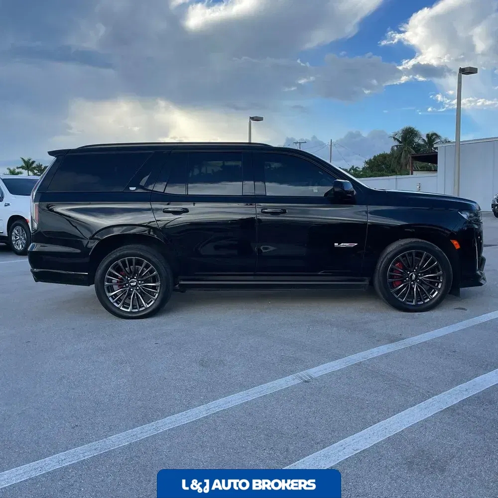 2024 Cadillac Escalade-V Base