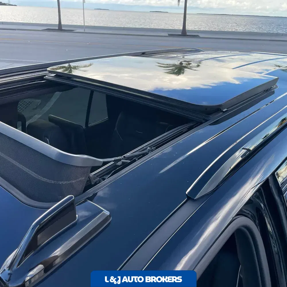 2024 Cadillac Escalade-V Base