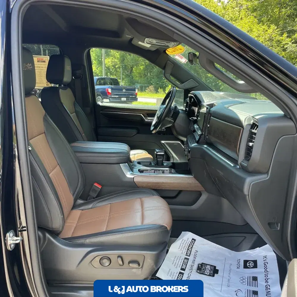 2023 Chevrolet Silverado 1500 High Country