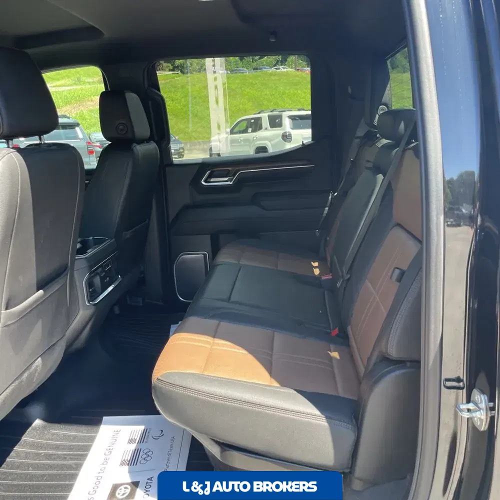 2023 Chevrolet Silverado 1500 High Country