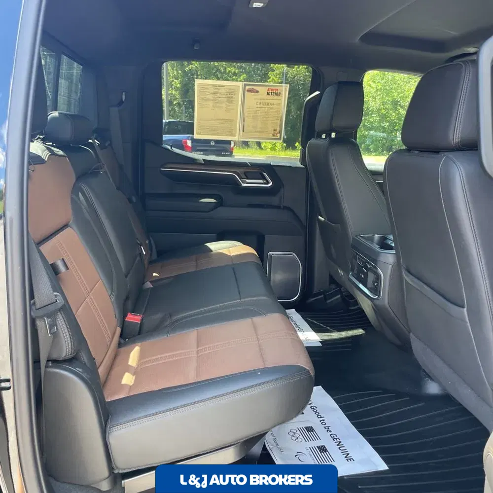 2023 Chevrolet Silverado 1500 High Country