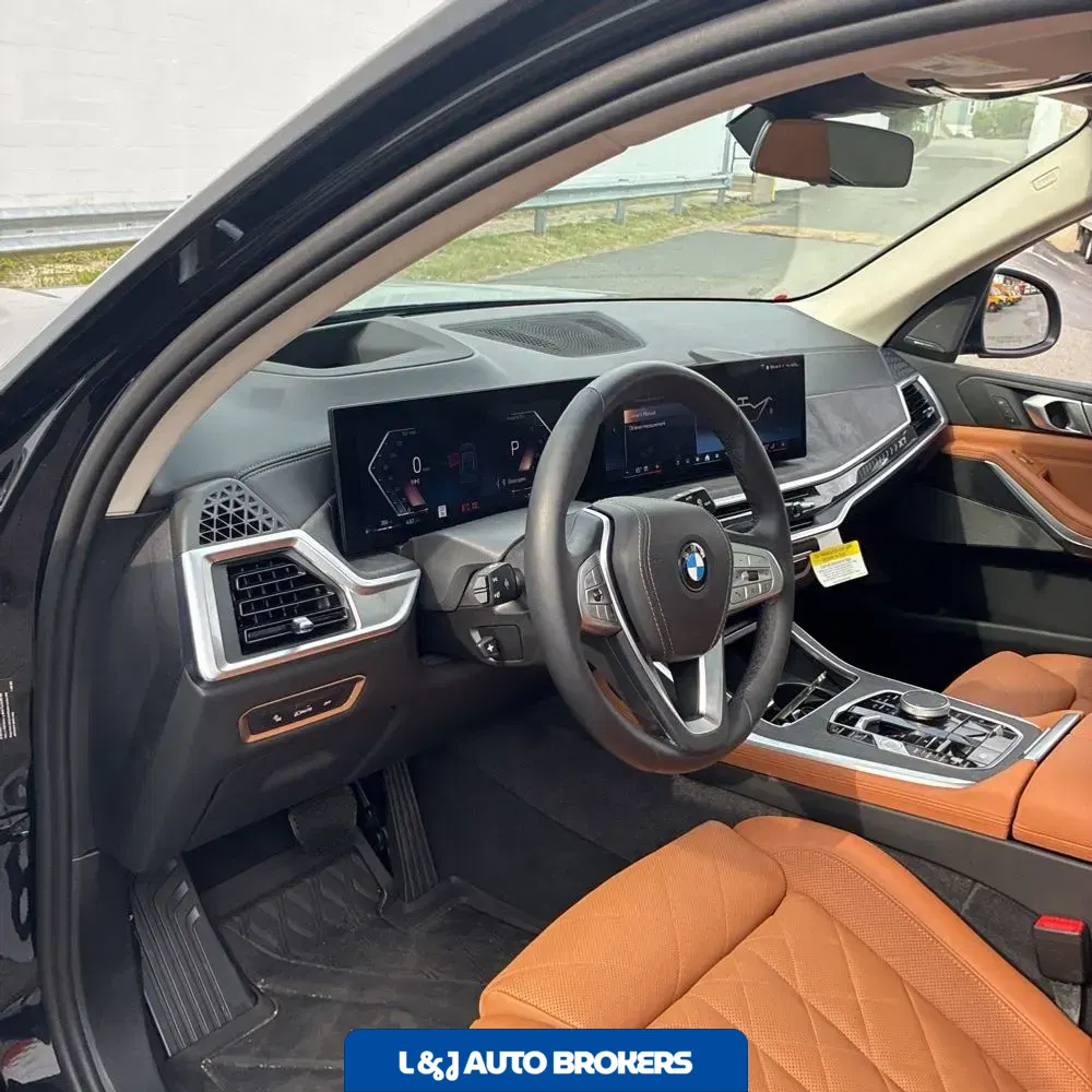 2024 BMW X7 XDrive40i