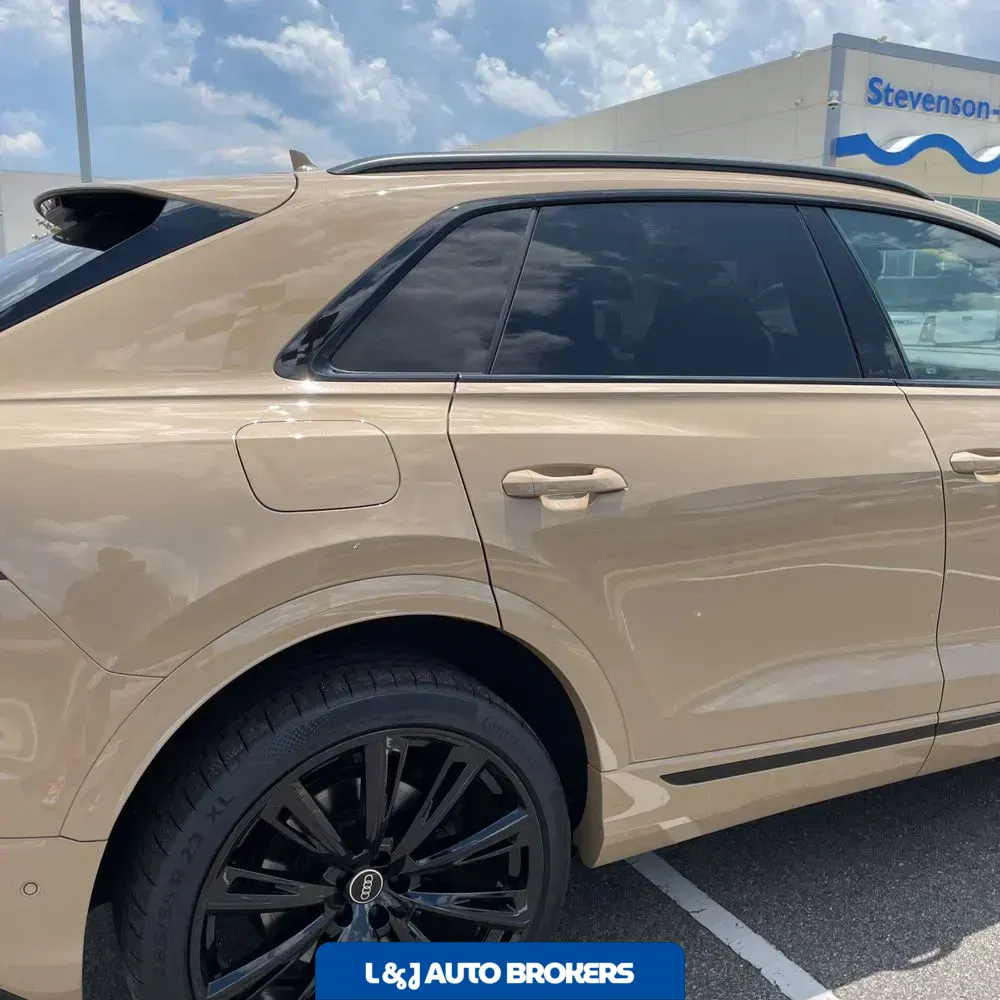 2025 Audi SQ8 Base