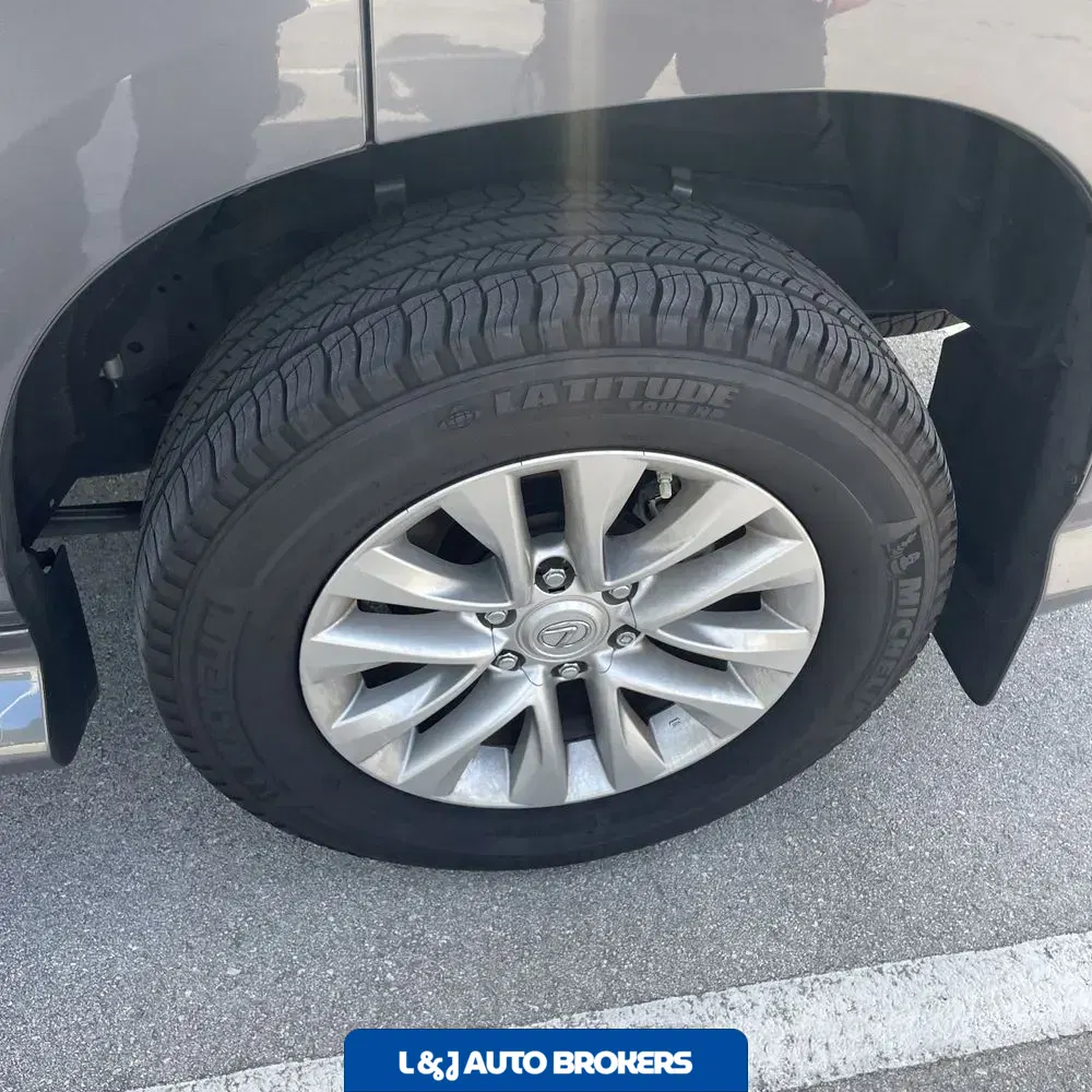 2023 Lexus GX 460 Base