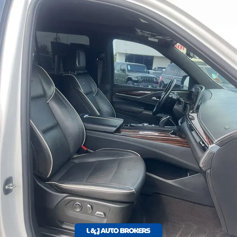 2021 Cadillac Escalade Premium Luxury
