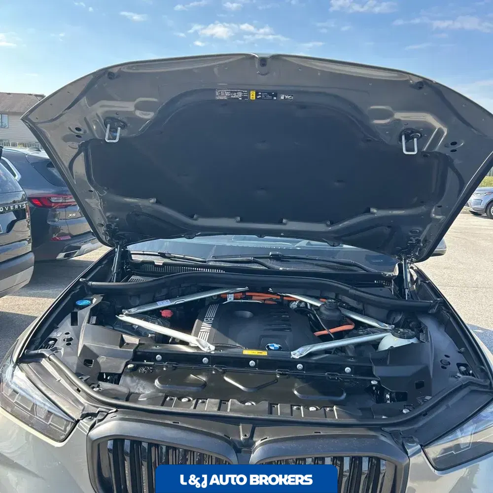 2024 BMW X5 xDrive50e