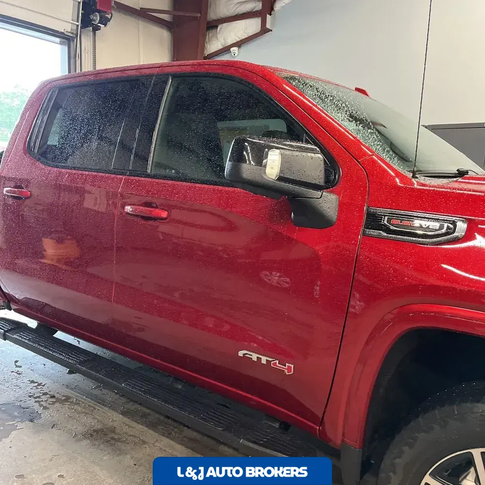2023 GMC Sierra 1500 AT4