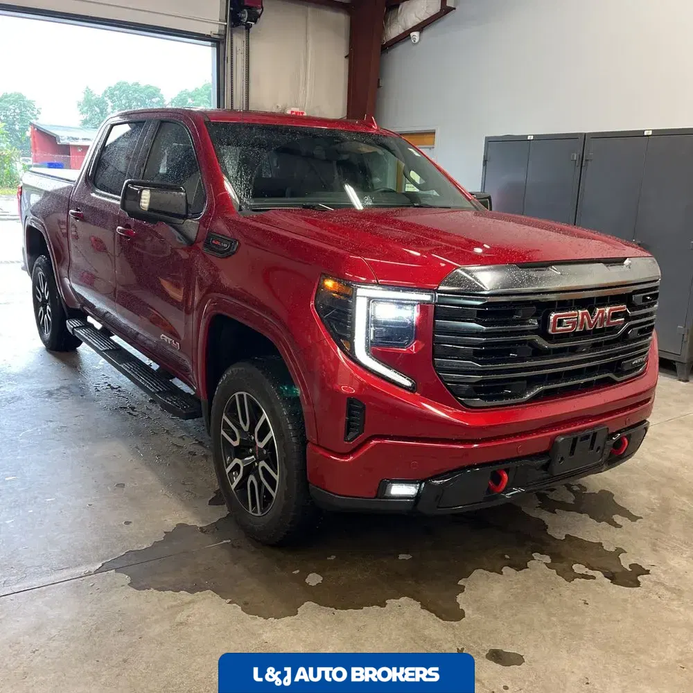 2023 GMC Sierra 1500 AT4