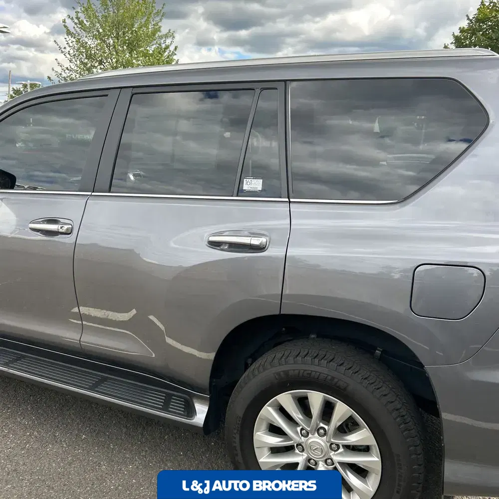 2023 Lexus GX 460 Base
