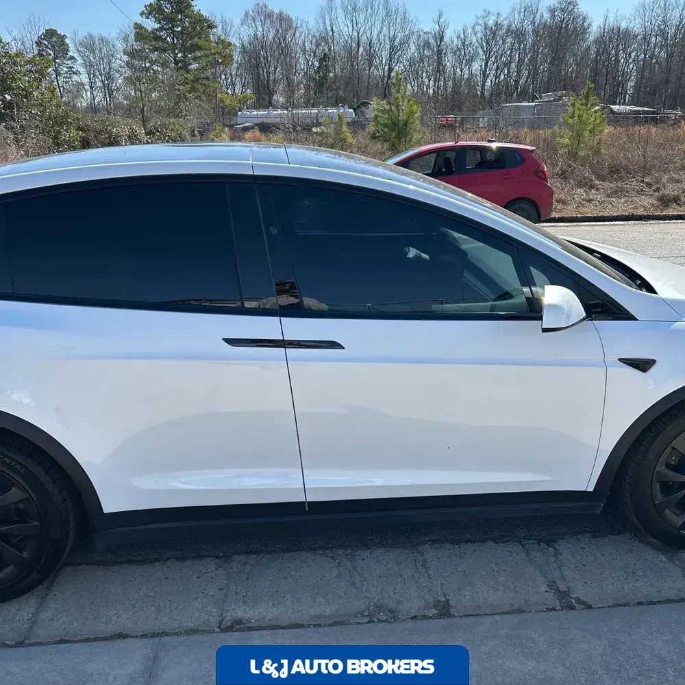 2022 Tesla Model X Plaid