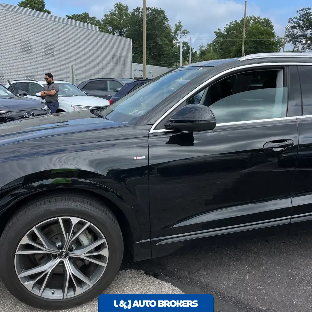 2023 Audi Q8 Premium Plus 55 TFSI